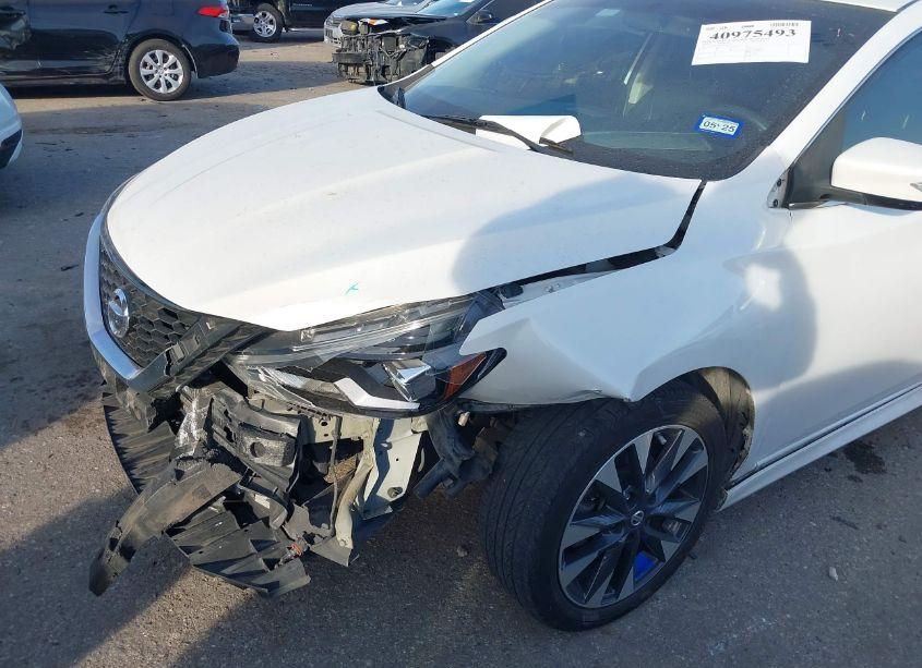 Photo 6 of 2016 Nissan Sentra SR (VIN 3N1AB7AP1GY244570)