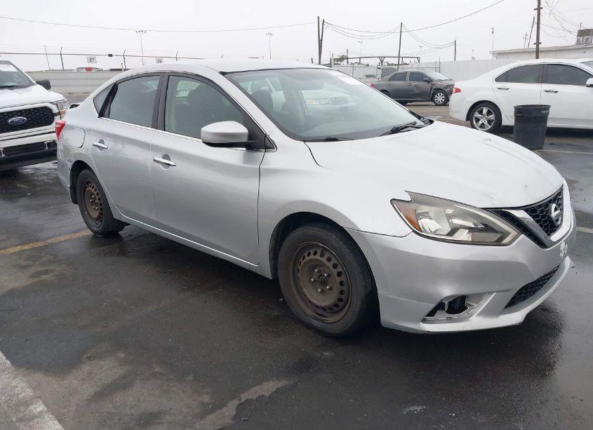 2016 Nissan Sentra S (VIN 3N1AB7AP1GY267122) main photo