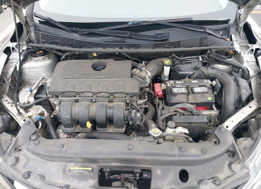 Photo 10 of 2016 Nissan Sentra S (VIN 3N1AB7AP1GY267122)