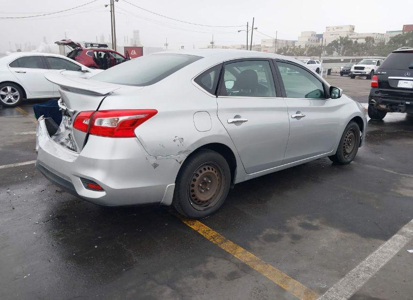 Photo 4 of 2016 Nissan Sentra S (VIN 3N1AB7AP1GY267122)