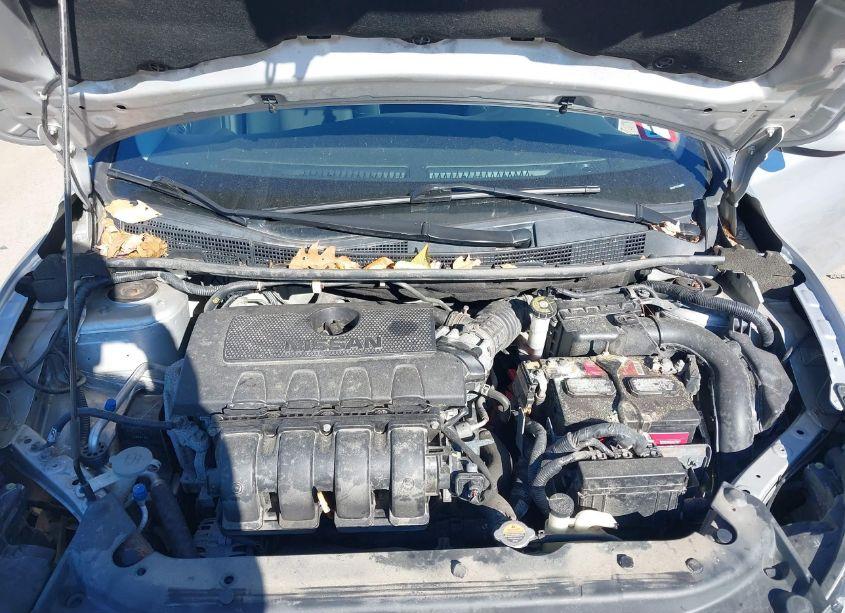 Photo 10 of 2016 Nissan Sentra S (VIN 3N1AB7AP1GY269534)