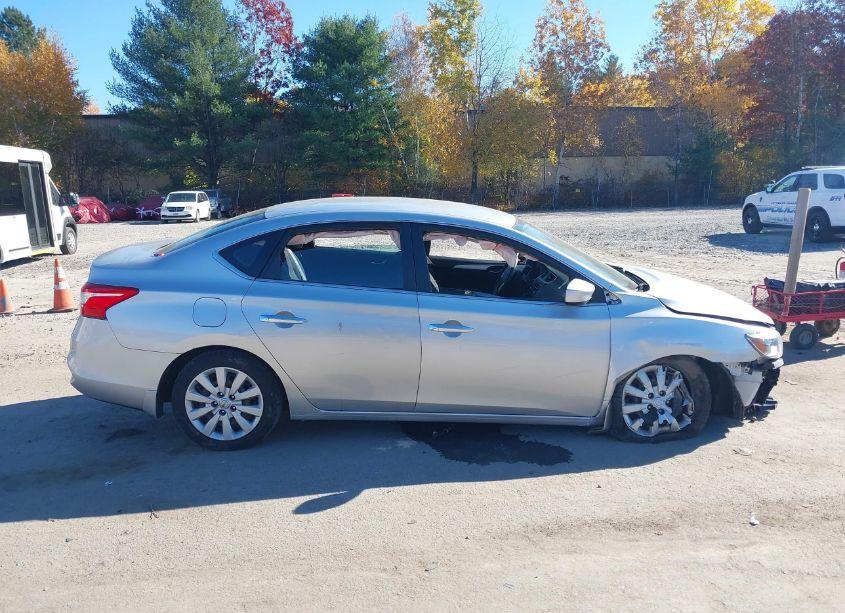 Photo 14 of 2016 Nissan Sentra S (VIN 3N1AB7AP1GY269534)