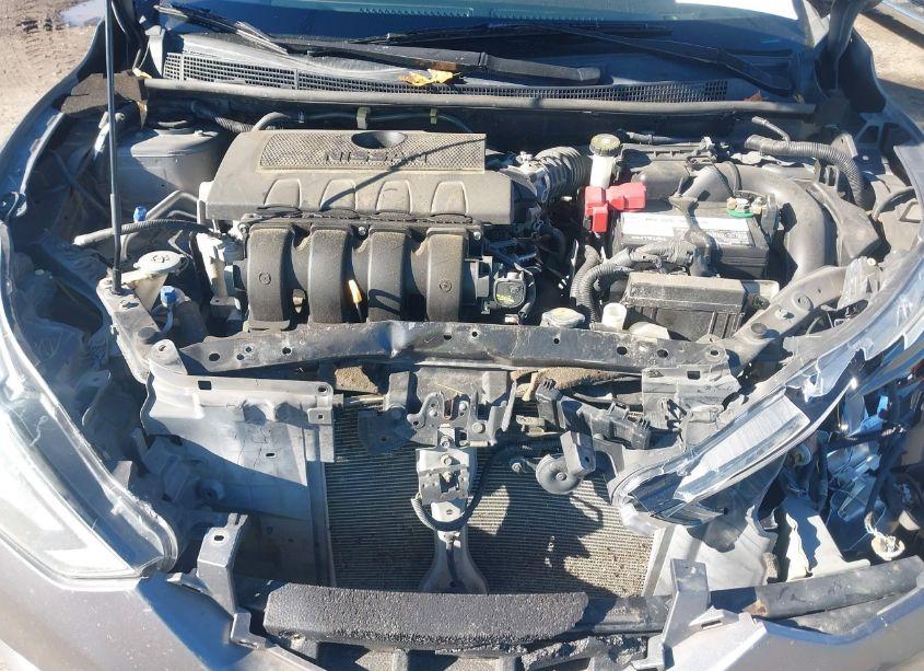 Photo 10 of 2016 Nissan Sentra S (VIN 3N1AB7AP1GY271963)