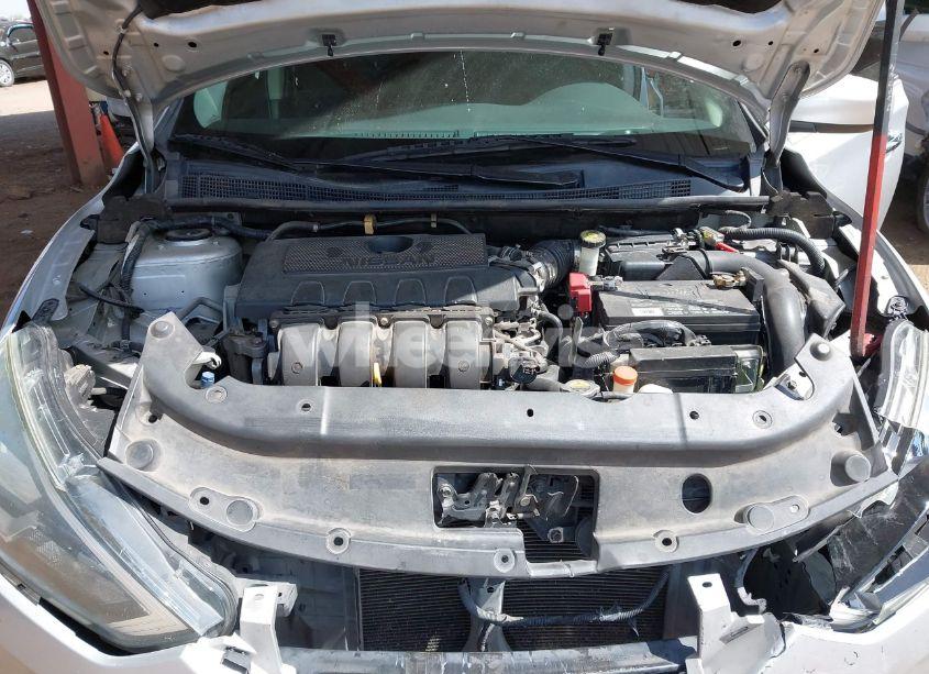 Photo 10 of 2016 Nissan Sentra SV (VIN 3N1AB7AP1GY282770)