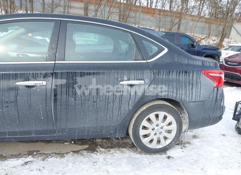 Photo 14 of 2016 Nissan Sentra FE+ S/S/SL/SR/SV (VIN 3N1AB7AP1GY301169)