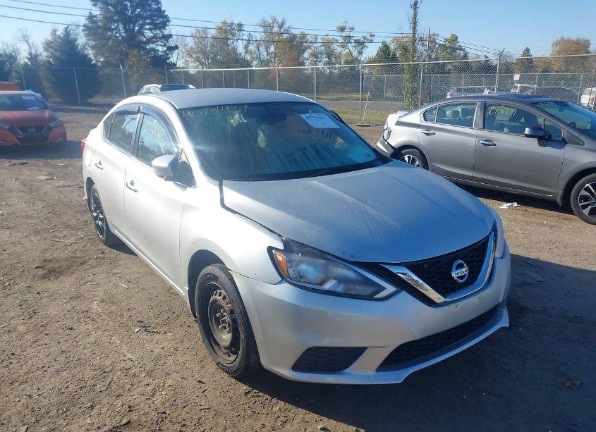 2016 Nissan Sentra S (VIN 3N1AB7AP1GY306100) main photo