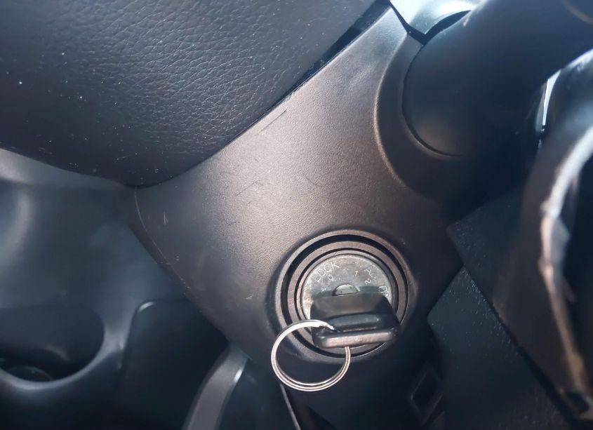 Photo 11 of 2016 Nissan Sentra S (VIN 3N1AB7AP1GY306100)