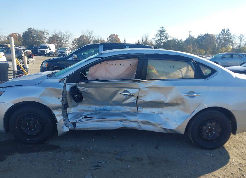 Photo 14 of 2016 Nissan Sentra S (VIN 3N1AB7AP1GY306100)