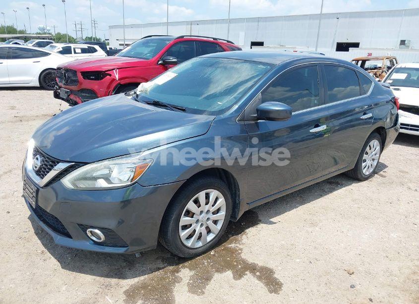 Photo 2 of 2016 Nissan Sentra SV (VIN 3N1AB7AP1GY327450)