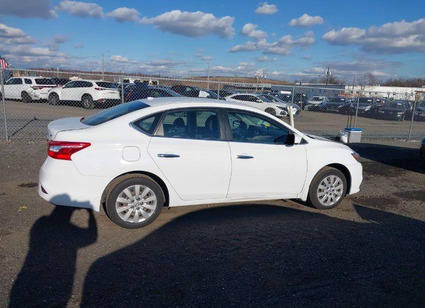 Photo 13 of 2016 Nissan Sentra SV (VIN 3N1AB7AP1GY333216)