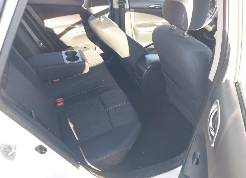 Photo 8 of 2016 Nissan Sentra SV (VIN 3N1AB7AP1GY333216)