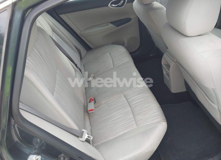 Photo 8 of 2016 Nissan Sentra SV (VIN 3N1AB7AP1GY334267)