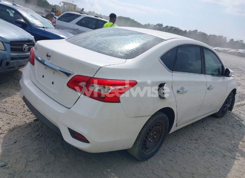 Photo 4 of 2016 Nissan Sentra S (VIN 3N1AB7AP1GY338206)