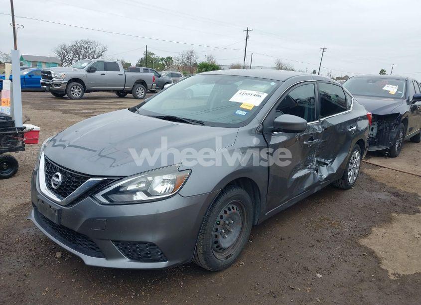 Photo 6 of 2016 Nissan Sentra S (VIN 3N1AB7AP1GY338464)