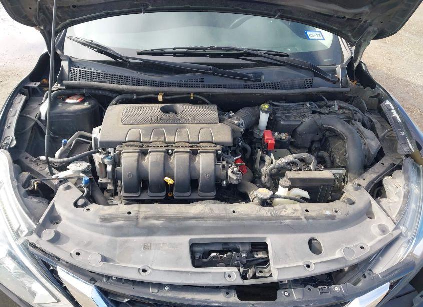 Photo 10 of 2017 Nissan Sentra SV (VIN 3N1AB7AP1HL640917)