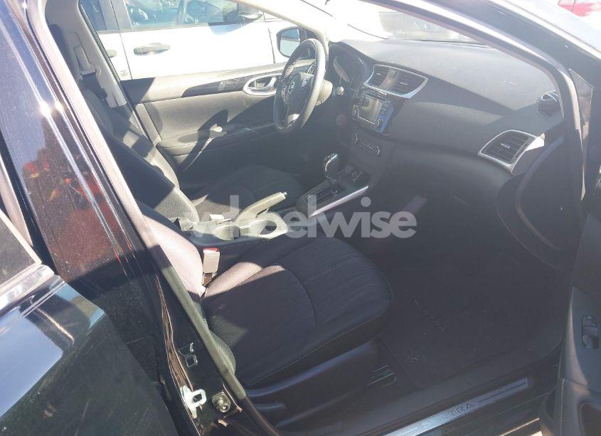 Photo 5 of 2017 Nissan Sentra SV (VIN 3N1AB7AP1HL644756)