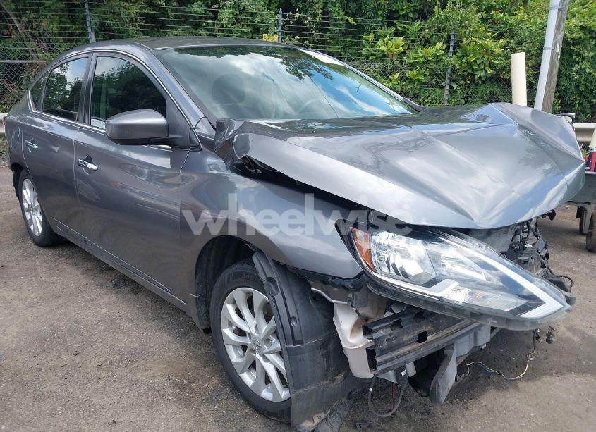 2017 Nissan Sentra SV (VIN 3N1AB7AP1HL646989) main photo