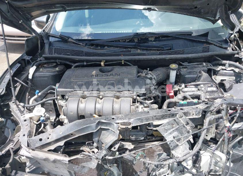 Photo 10 of 2017 Nissan Sentra SV (VIN 3N1AB7AP1HL646989)