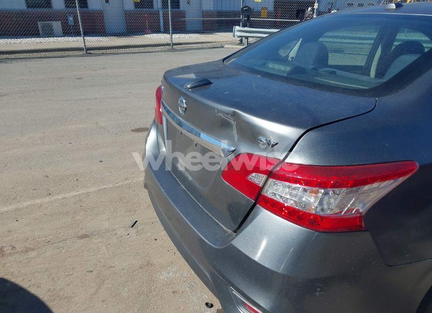 Photo 6 of 2017 Nissan Sentra SV (VIN 3N1AB7AP1HL651898)