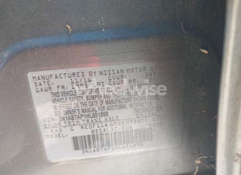 Photo 9 of 2017 Nissan Sentra SV (VIN 3N1AB7AP1HL651898)