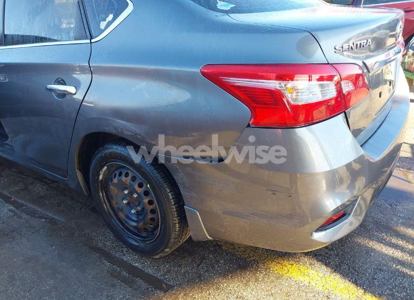 Photo 17 of 2017 Nissan Sentra SV (VIN 3N1AB7AP1HL656342)