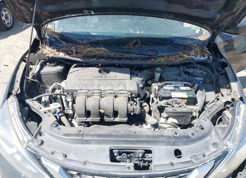 Photo 10 of 2017 Nissan Sentra SV (VIN 3N1AB7AP1HL686439)