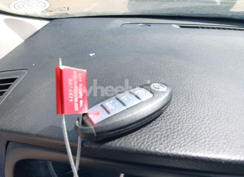 Photo 11 of 2017 Nissan Sentra SV (VIN 3N1AB7AP1HL686439)