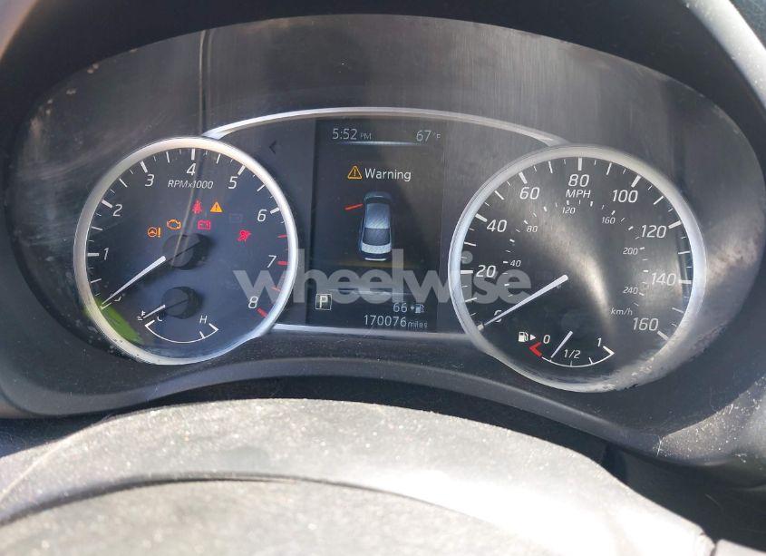 Photo 7 of 2017 Nissan Sentra SV (VIN 3N1AB7AP1HL686439)