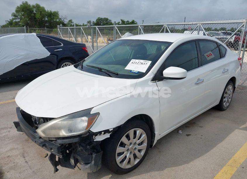 Photo 2 of 2017 Nissan Sentra SV (VIN 3N1AB7AP1HL709993)