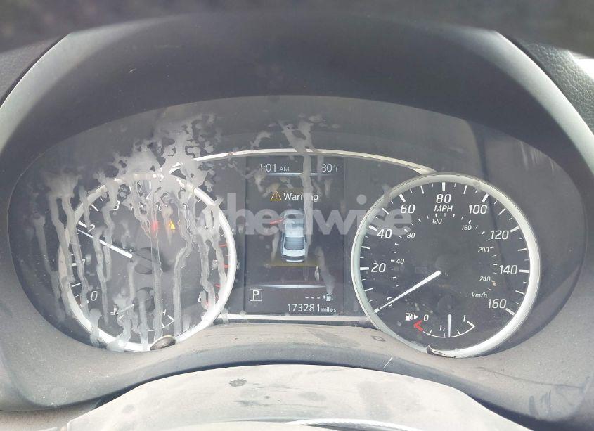 Photo 7 of 2017 Nissan Sentra SV (VIN 3N1AB7AP1HL709993)