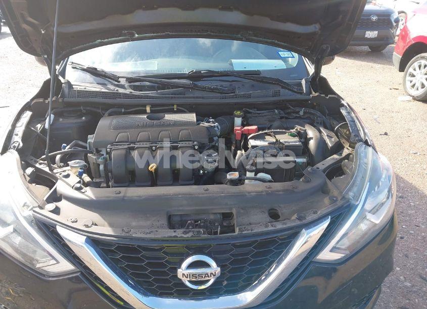 Photo 10 of 2017 Nissan Sentra SV (VIN 3N1AB7AP1HL720086)