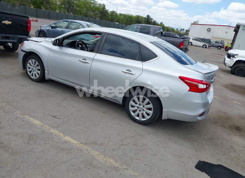 Photo 3 of 2017 Nissan Sentra SV (VIN 3N1AB7AP1HY218360)