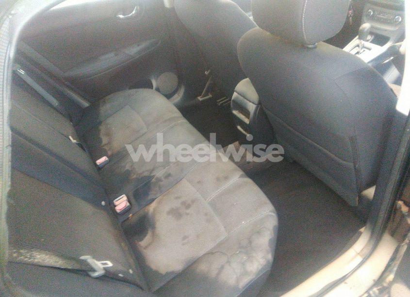 Photo 8 of 2017 Nissan Sentra S (VIN 3N1AB7AP1HY228550)