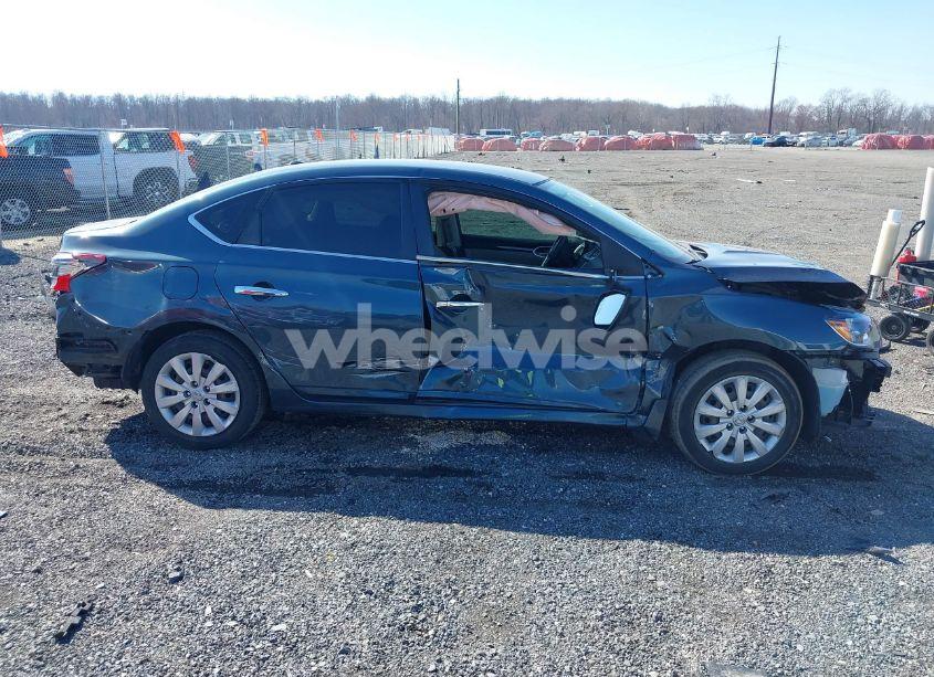 Photo 13 of 2017 Nissan Sentra SV (VIN 3N1AB7AP1HY230265)