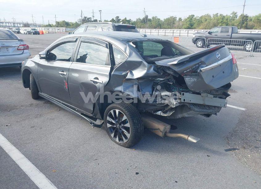 Photo 3 of 2017 Nissan Sentra SR (VIN 3N1AB7AP1HY235272)