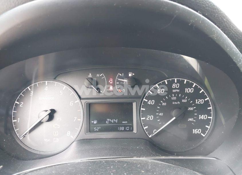 Photo 7 of 2017 Nissan Sentra S (VIN 3N1AB7AP1HY248068)