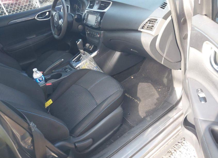 Photo 5 of 2017 Nissan Sentra SR (VIN 3N1AB7AP1HY259135)