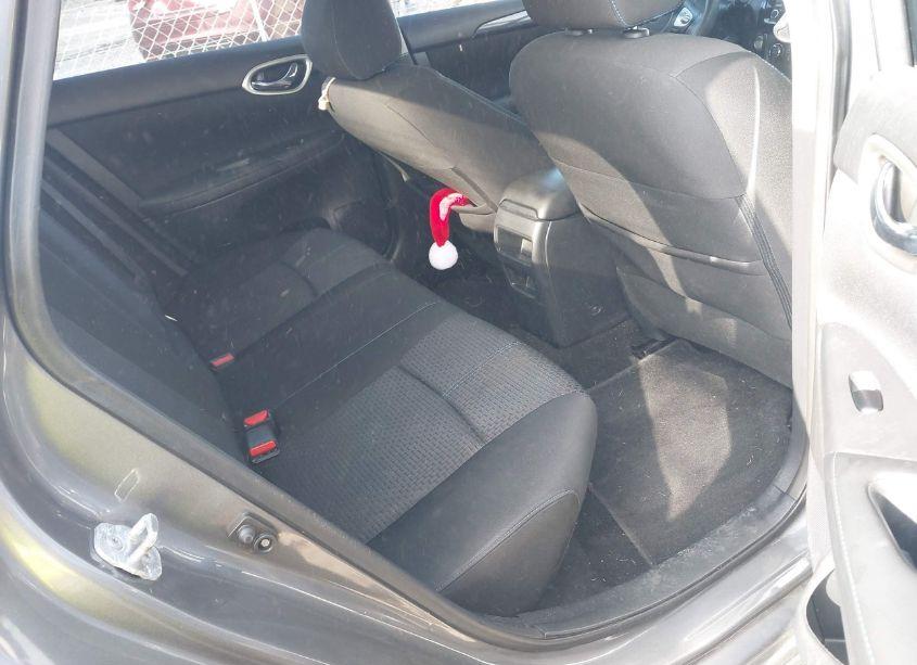 Photo 8 of 2017 Nissan Sentra SR (VIN 3N1AB7AP1HY259135)