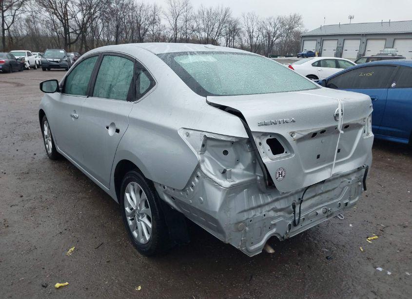 Photo 3 of 2017 Nissan Sentra SV (VIN 3N1AB7AP1HY265615)