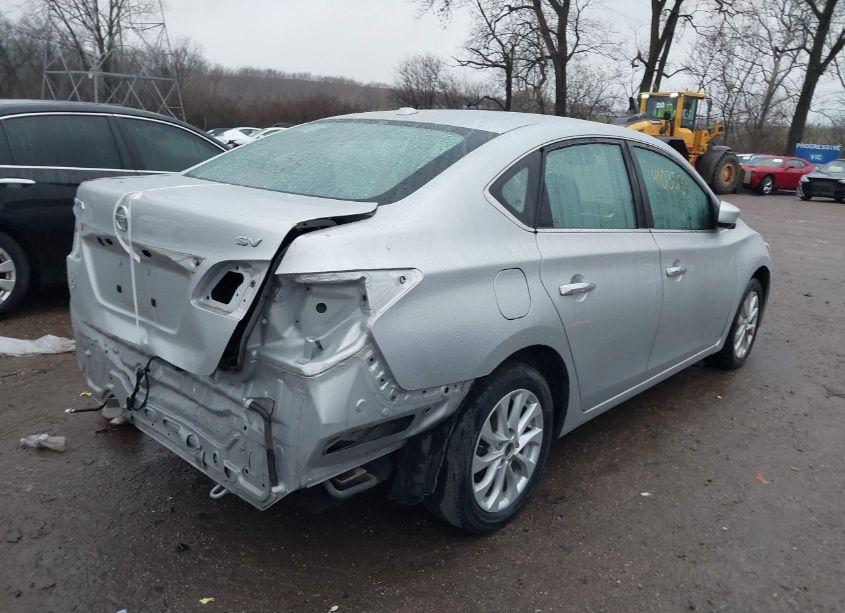 Photo 4 of 2017 Nissan Sentra SV (VIN 3N1AB7AP1HY265615)