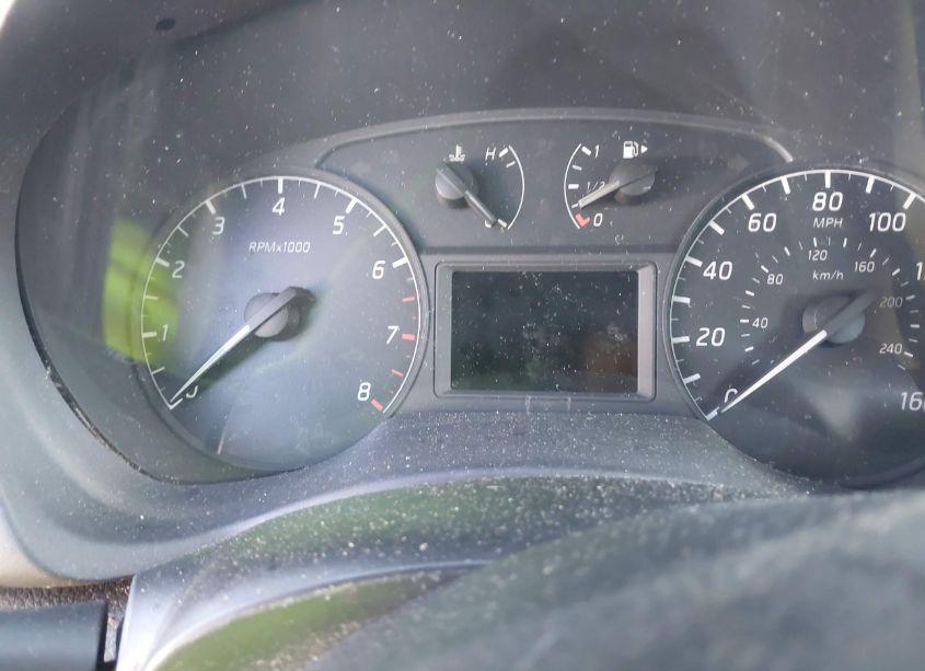 Photo 7 of 2017 Nissan Sentra S (VIN 3N1AB7AP1HY265842)