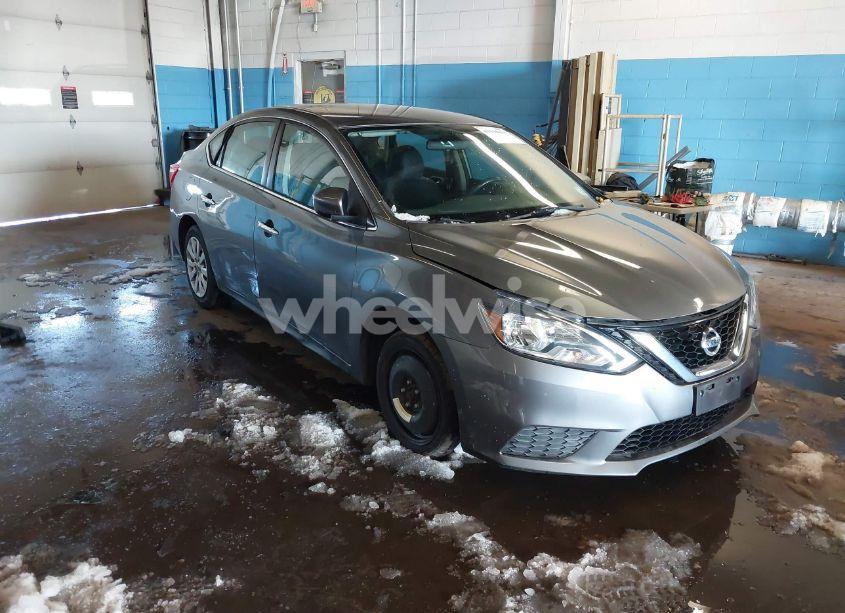 2017 Nissan Sentra SV (VIN 3N1AB7AP1HY266621) main photo