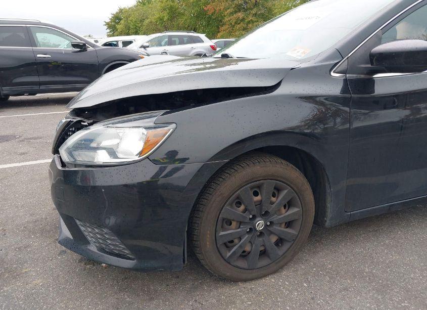 Photo 18 of 2017 Nissan Sentra SV (VIN 3N1AB7AP1HY271916)