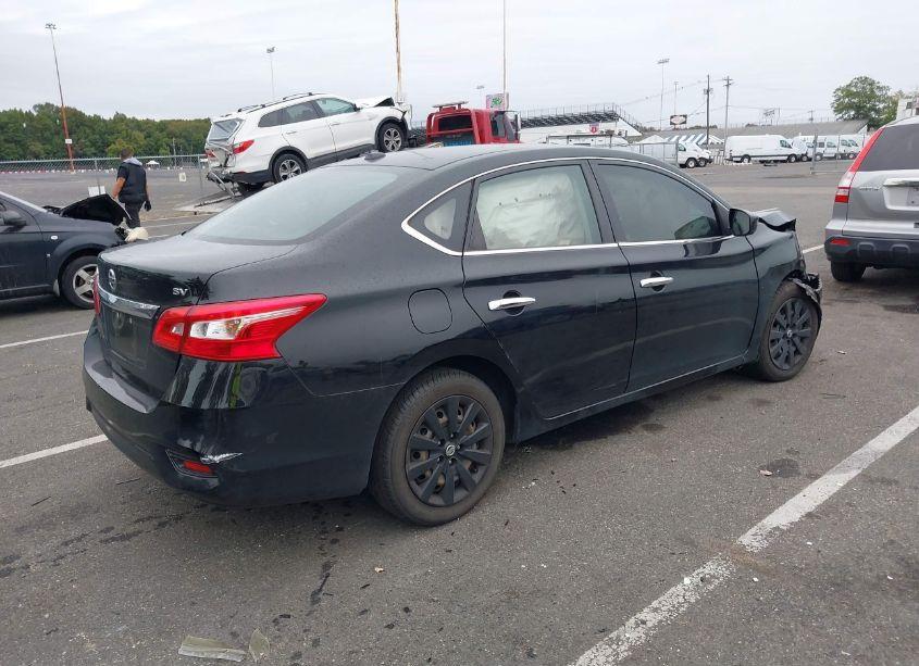 Photo 4 of 2017 Nissan Sentra SV (VIN 3N1AB7AP1HY271916)