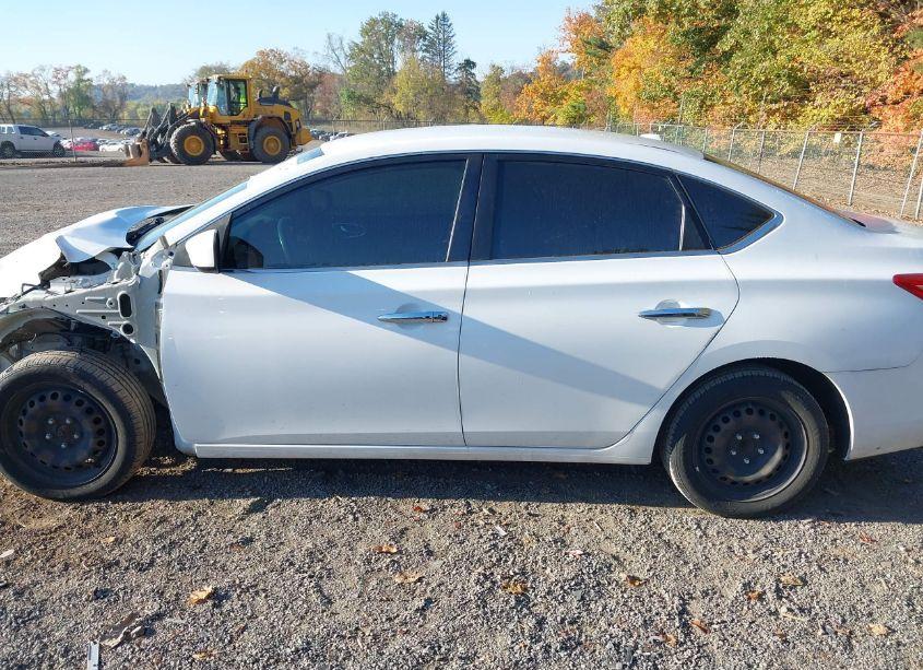 Photo 15 of 2017 Nissan Sentra SV (VIN 3N1AB7AP1HY283404)