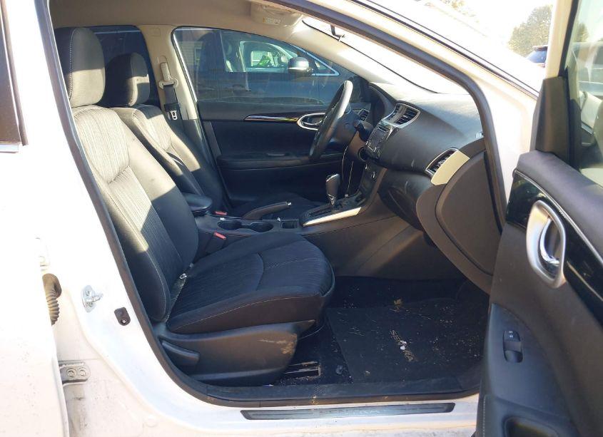 Photo 5 of 2017 Nissan Sentra SV (VIN 3N1AB7AP1HY283404)