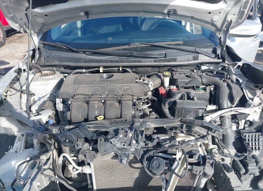 Photo 10 of 2017 Nissan Sentra SV (VIN 3N1AB7AP1HY283578)