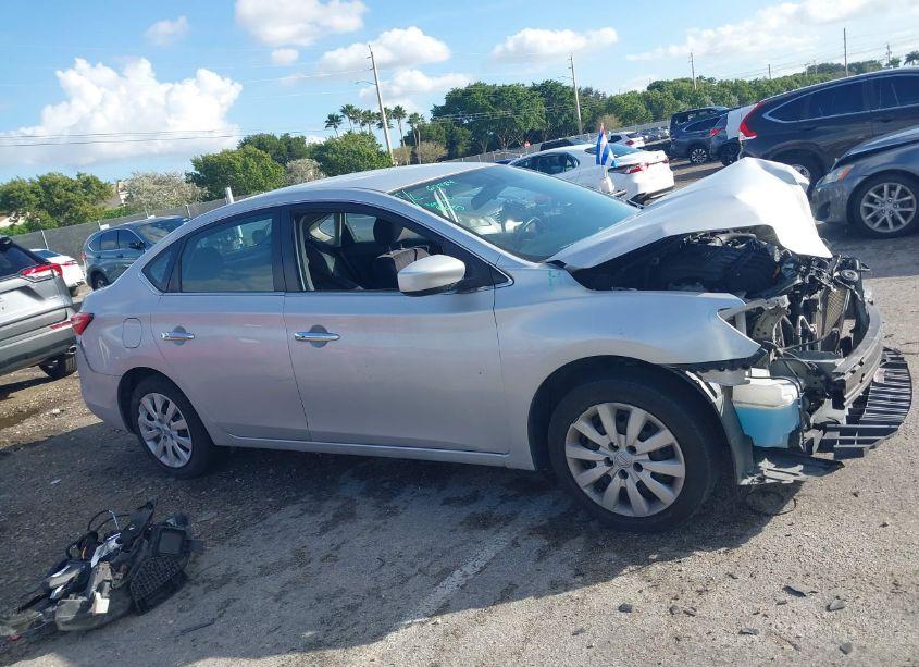 Photo 14 of 2017 Nissan Sentra SV (VIN 3N1AB7AP1HY283578)