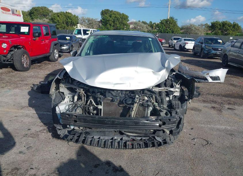 Photo 6 of 2017 Nissan Sentra SV (VIN 3N1AB7AP1HY283578)