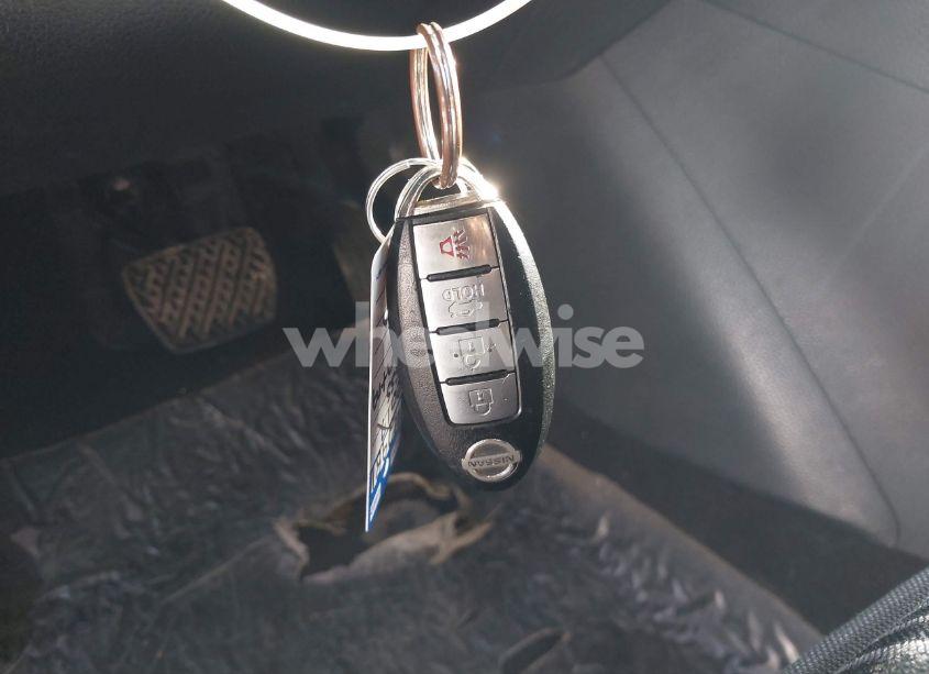 Photo 11 of 2017 Nissan Sentra SV (VIN 3N1AB7AP1HY292779)